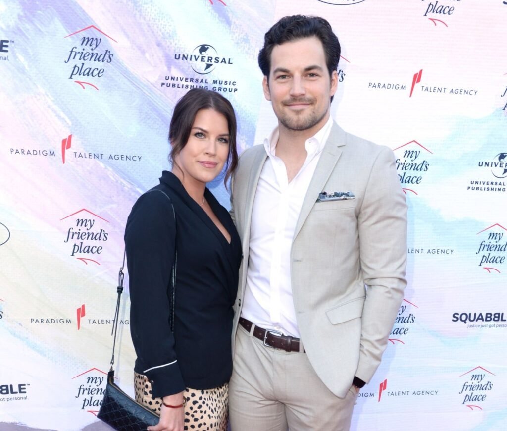 How Did Nichole Gustafson Meet Giacomo Gianniotti