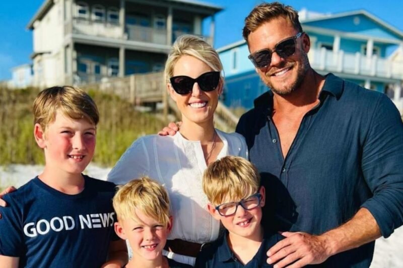 Vickie Ritchson: Biography, Family, Career, Husband and Life as Alan Ritchson’s Mother